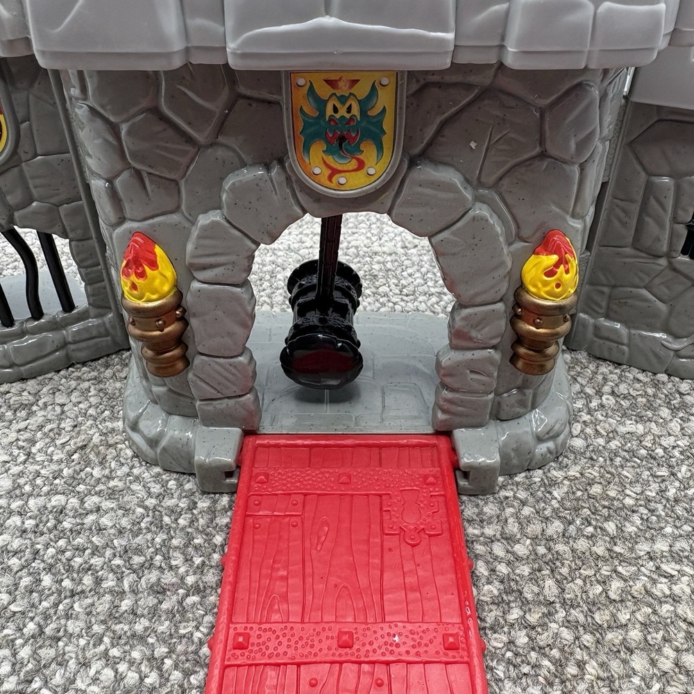 Fisher Price Great Adventures All In One Castle Take Along Playset 1998 Vintage - Picture 5 of 11